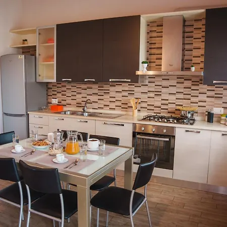 Molo 24 Luxury - With Free Parking Just 5 Minutes Walk From Historic Center Appartamento Tropea