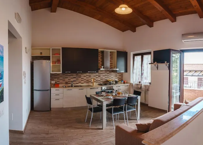 Molo 24 Luxury - With Free Parking Just 5 Minutes Walk From Historic Center Apartamento