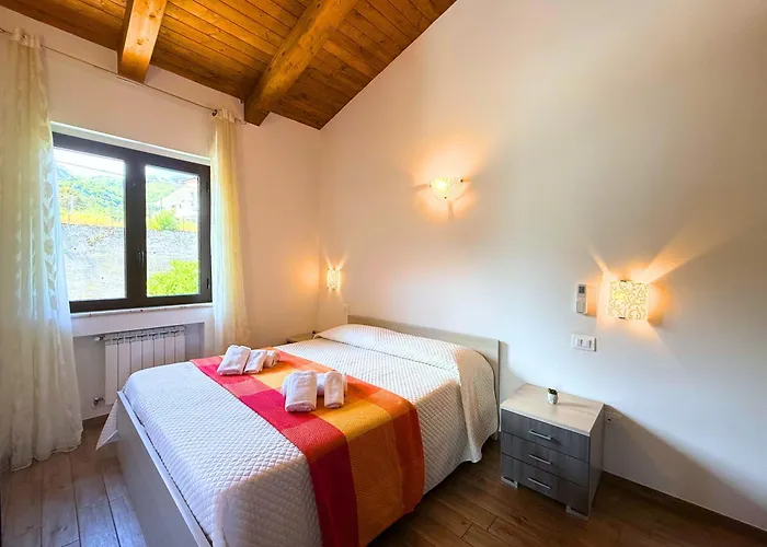 Molo 24 Luxury - With Free Parking Just 5 Minutes Walk From Historic Center Lägenhet Tropea