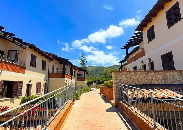 Molo 24 Luxury - With Free Parking Just 5 Minutes Walk From Historic Center Lägenhet Tropea