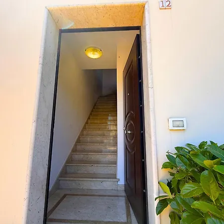 Molo 24 Luxury - With Free Parking Just 5 Minutes Walk From Historic Center *