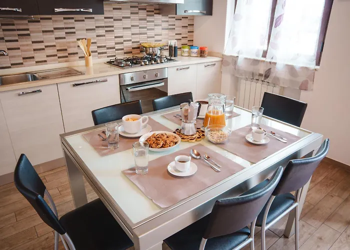 Molo 24 Luxury - With Free Parking Just 5 Minutes Walk From Historic Center 公寓 *