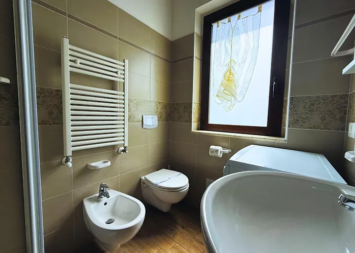 Molo 24 Luxury - With Free Parking Just 5 Minutes Walk From Historic Center Apartment