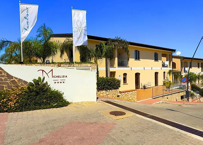 Molo 24 Luxury - With Free Parking Just 5 Minutes Walk From Historic Center * Tropea