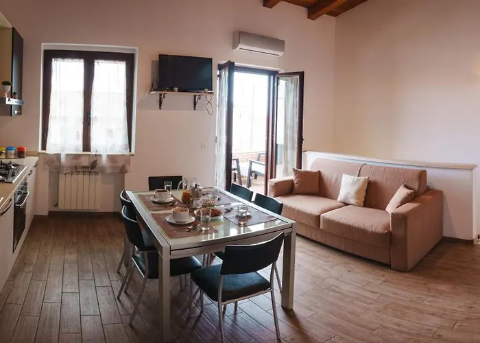 Apartment Molo 24 Luxury - With Free Parking Just 5 Minutes Walk From Historic Center *